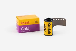 Rolo Kodak Gold 200 (35mm) intro